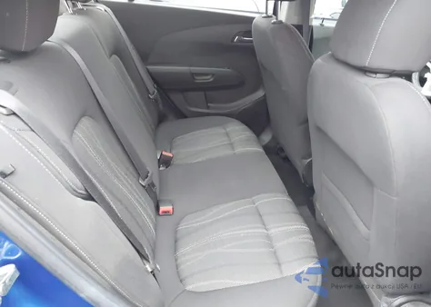 2017 Chevrolet Sonic Lt Auto z USA, uszkodzony, nr VIN 1G1JD5SHXH4107546